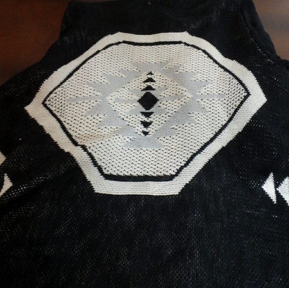 Tops" - Picture 2 of 3